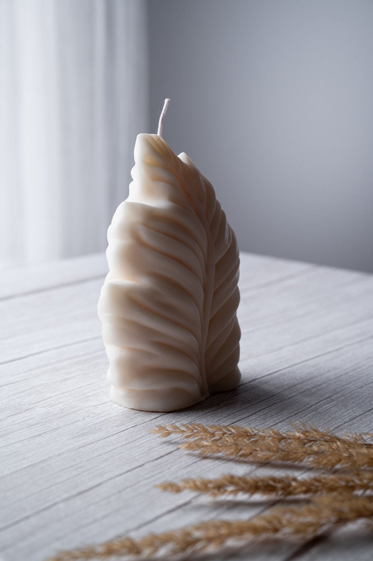 Large Leaf "Hope" Candle
