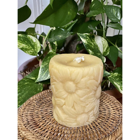 Beautiful Artistic Beeswax Candle – Sunflower