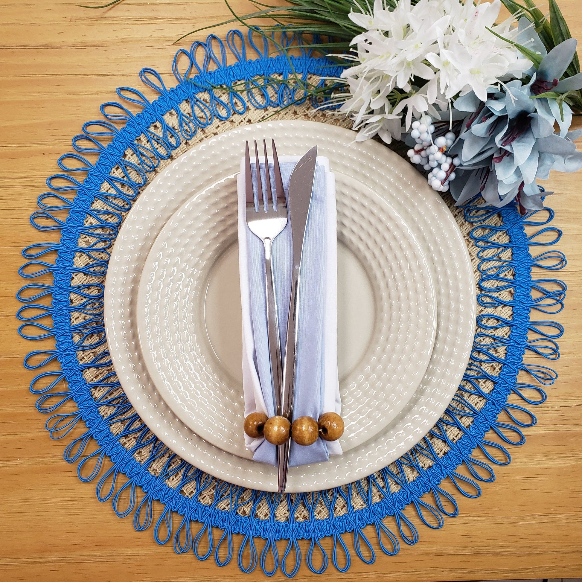 Charlo's Set of 2 Blue Sustainable Brazilian Jute Liz Round Placemats Sousplat 16" dia-3