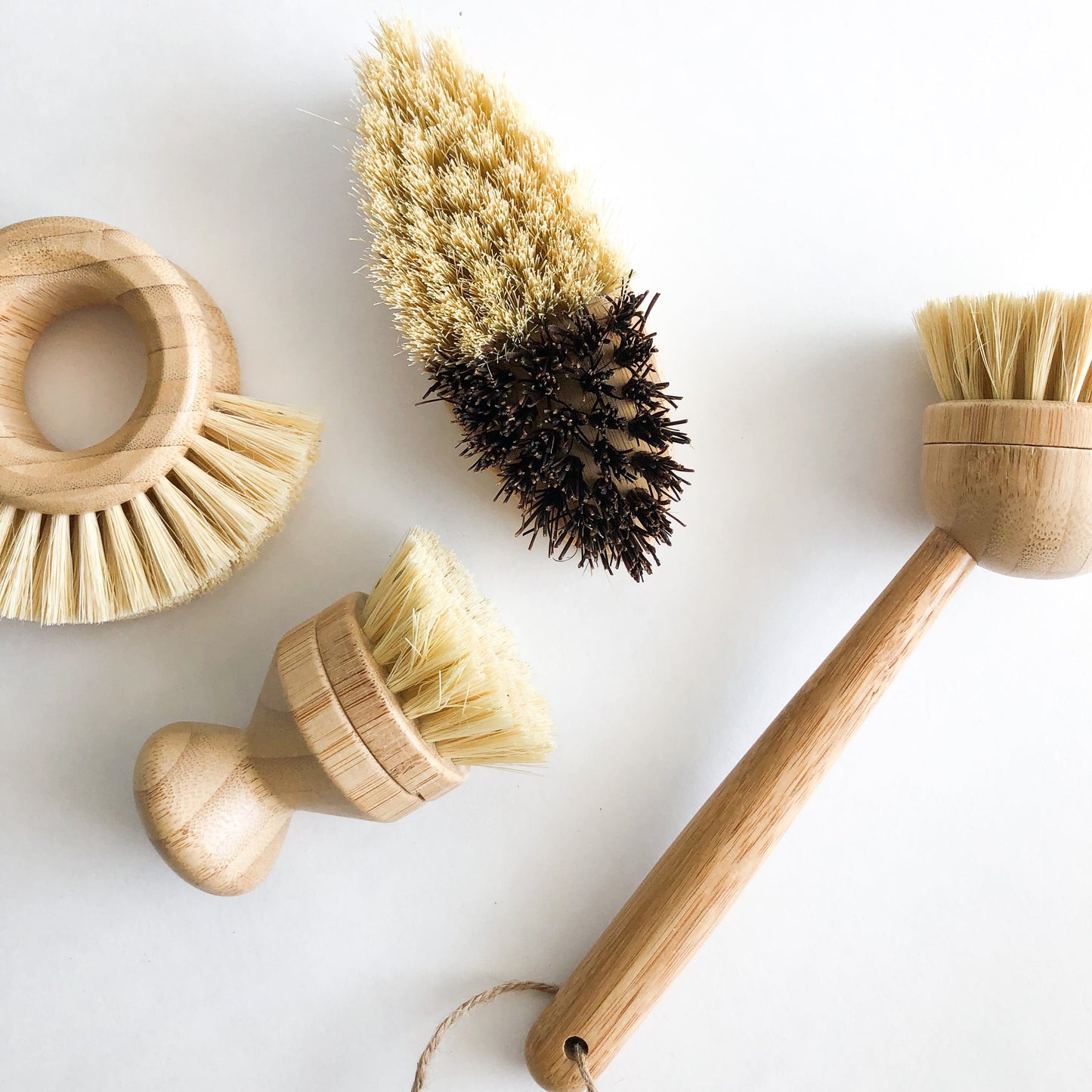 Bamboo Sisal/Palm Fiber Vegetable Brush