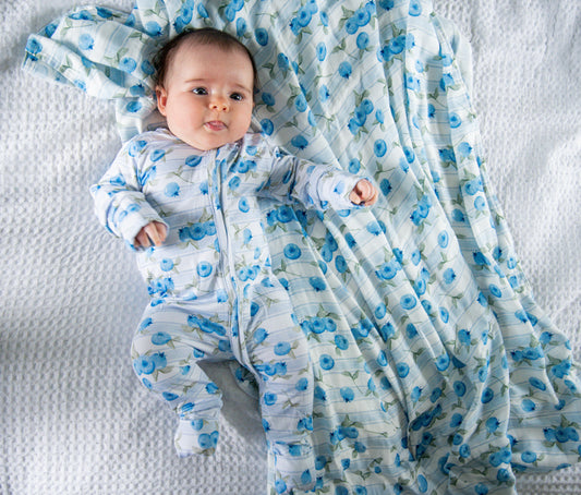 Blueberry Bamboo Muslin Swaddle/ Mousseline de Bambou Bleuets