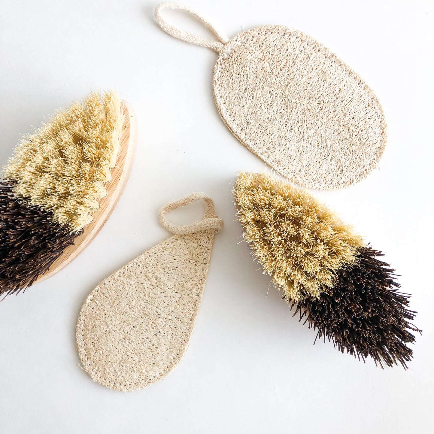 Bamboo Sisal/Palm Fiber Vegetable Brush