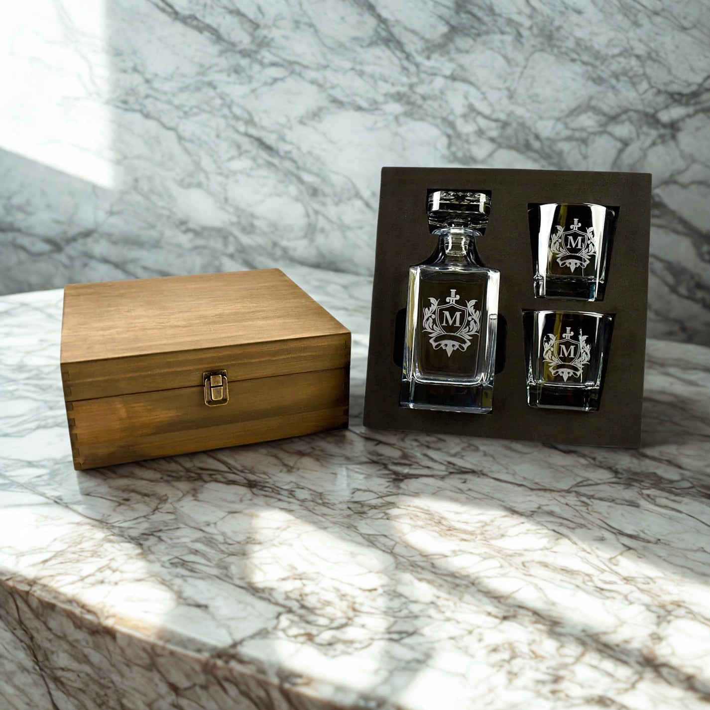 Personalized Square Whiskey Decanter Set with Optional Gift Box – Custom Engraved Decanter and Glasses for Men, Weddings, or Special Occasions