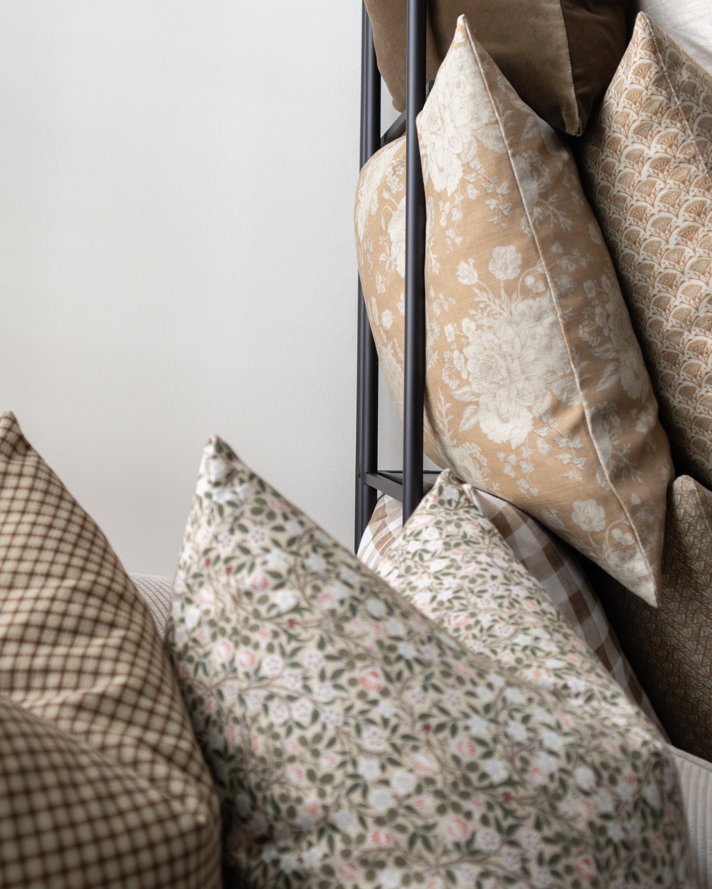 Lily | Neutral Floral Pillow Cover