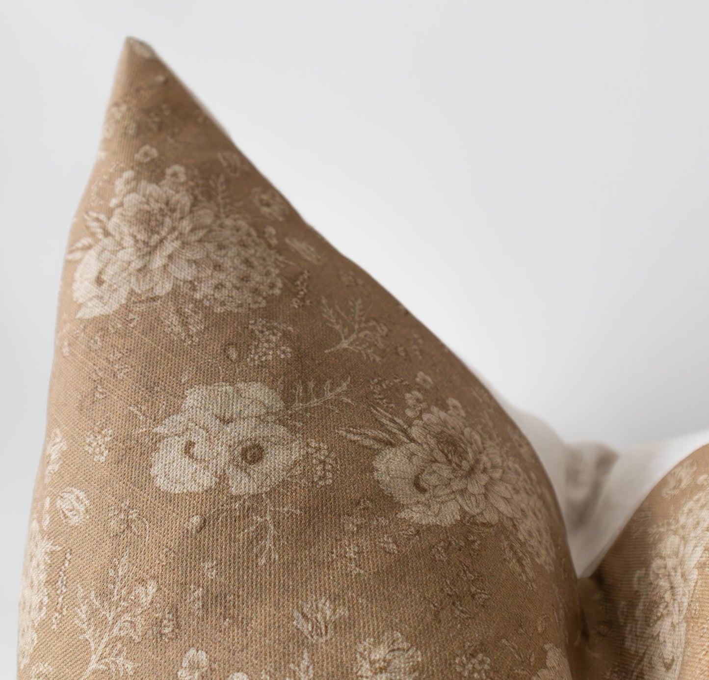 Eliora | Vintage Style Floral Pillow Cover