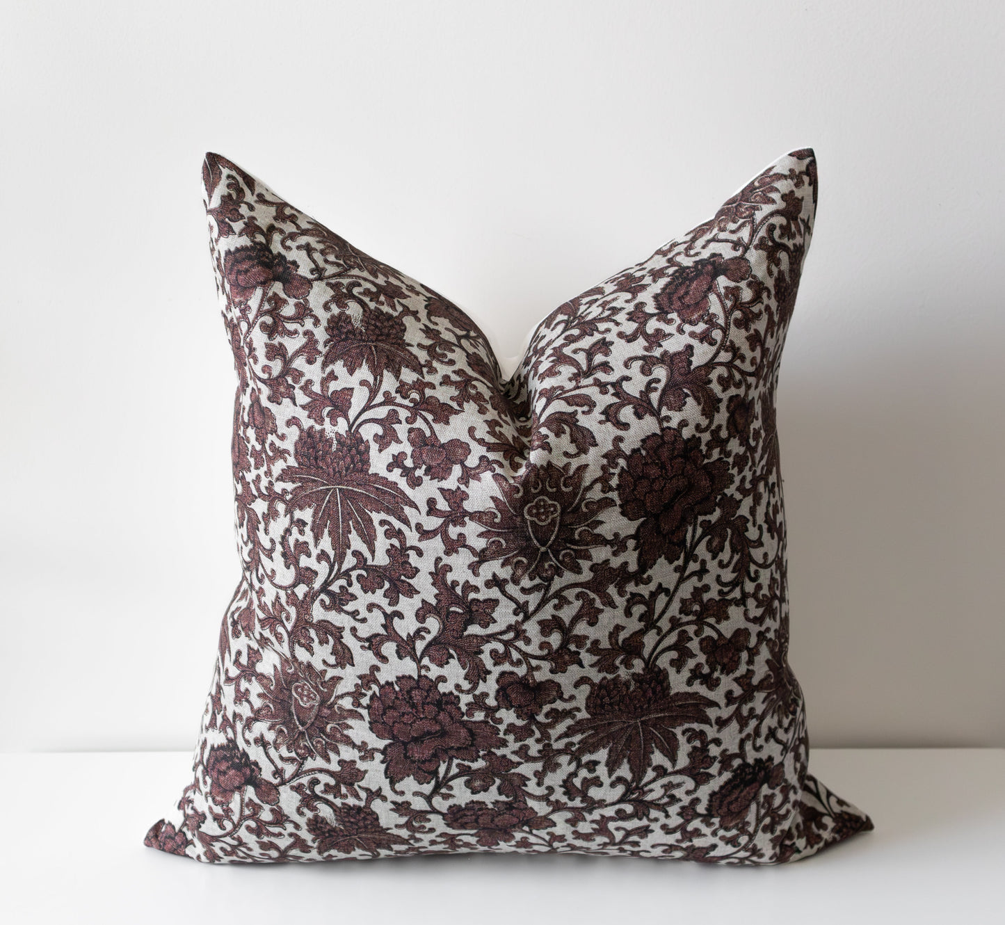 Eleanor | Vintage Floral Pillow Cover