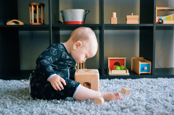 CUBOS-lite (100% Natural,Shape Sorter,Heirloom Quality, Hardwood, Made in Canada)-1