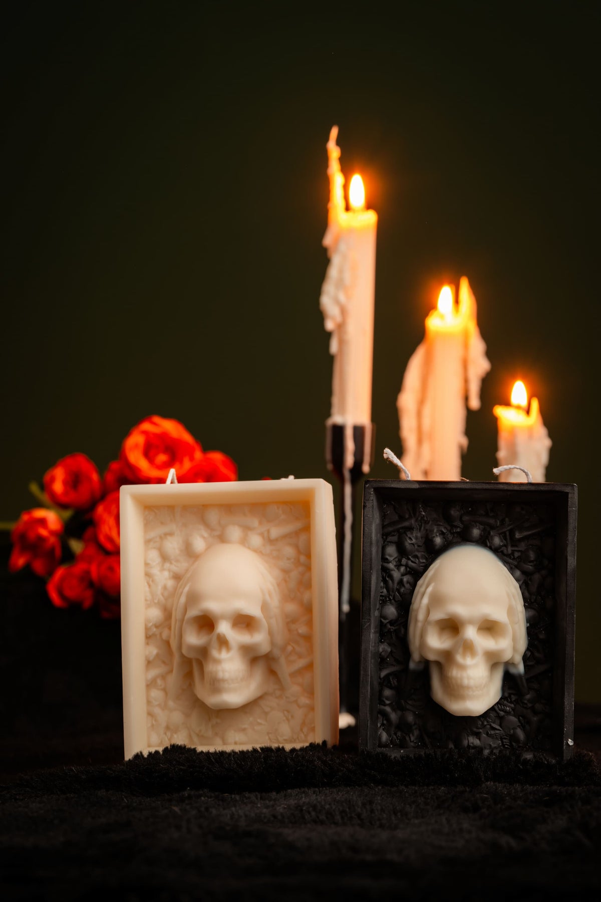 Skull-Inspired Photo Frame Candle - Halloween