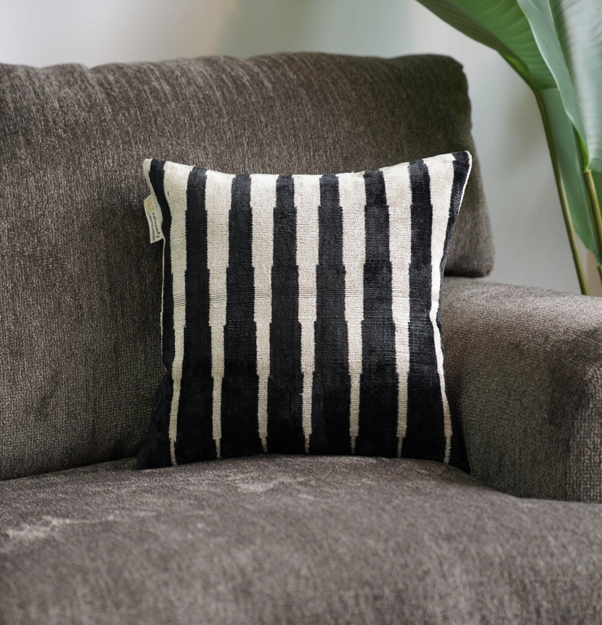 Canvello Decorative Black & White Pillow | 16x16 inch-1