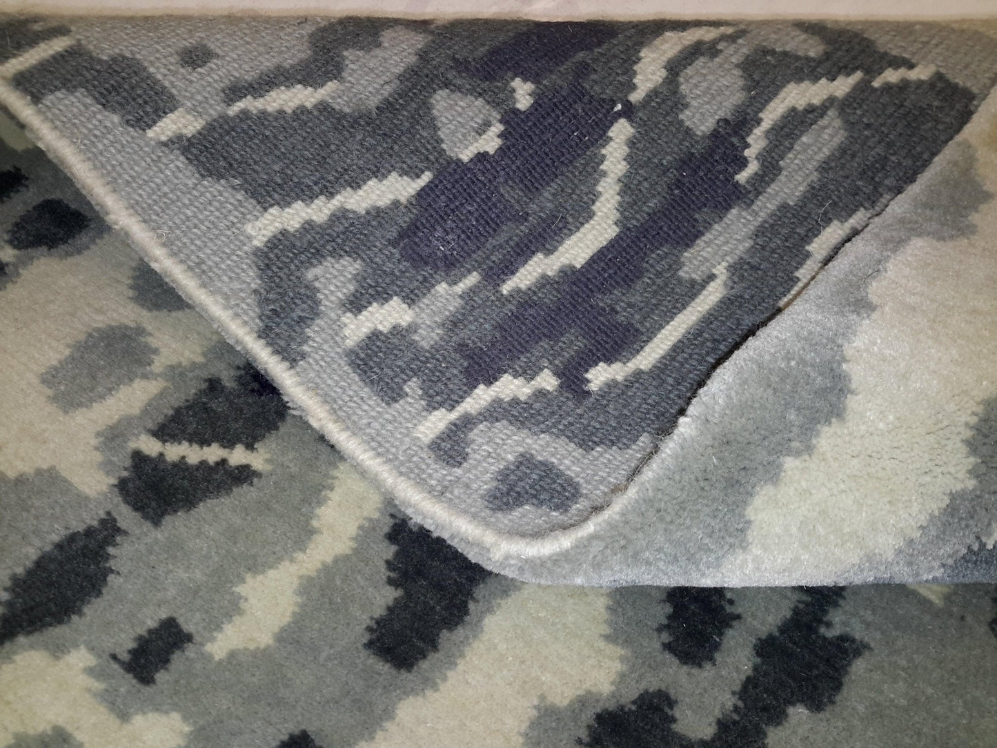 Canvello Hand Made Modern All Over Indo Rug - 6'8'' X 9'8''-2