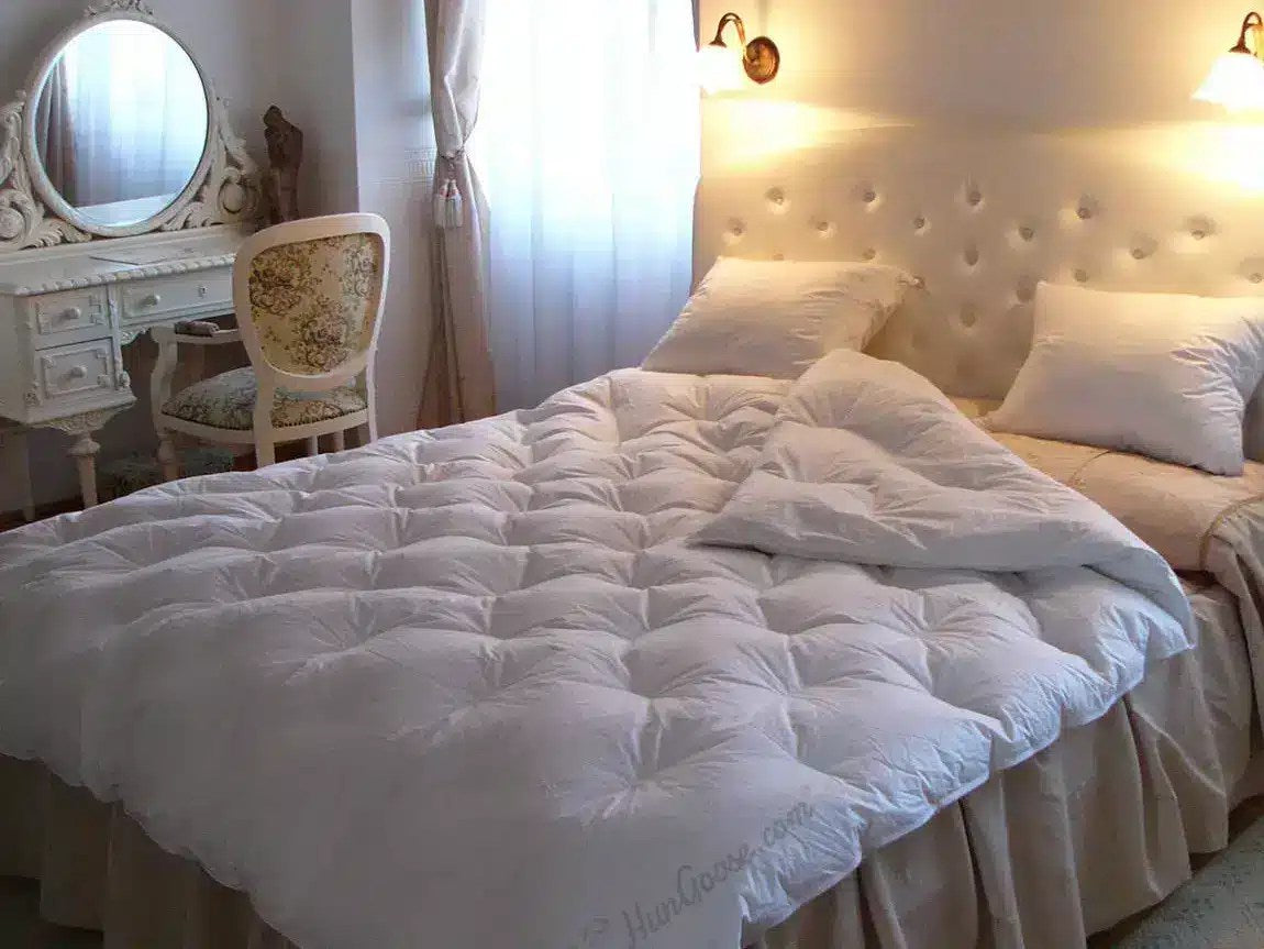 Honeycomb Stitch- Interior Design Goose Down Comforter-2