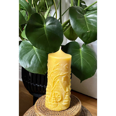 Artistic & Pure Beeswax Candle – Scenic